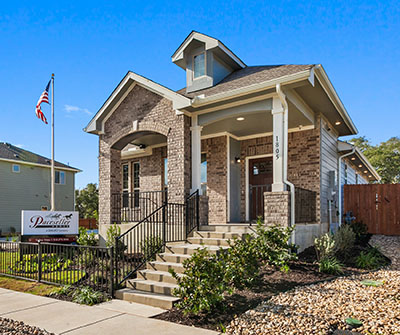 Pacesetter Homes Austin 4 Series Portico Streetview