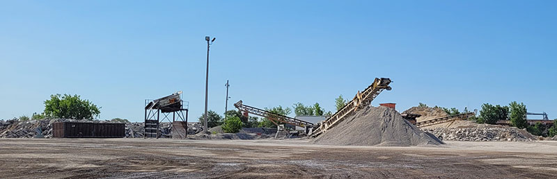 rocky road recycling crushing facility