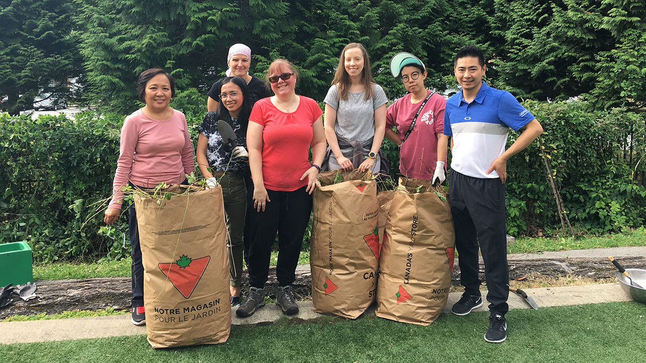 Qualico participates in YWCA Metro Vancouver Clean Up