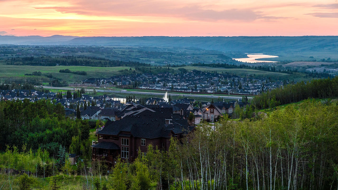 Communities Calgary - Crestmont View - Sunset