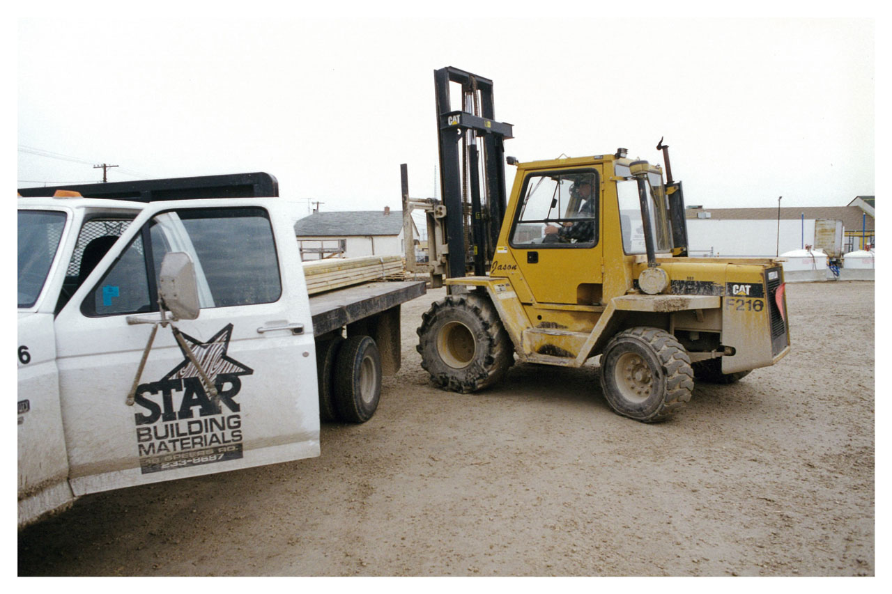 1989 Star Building Materials Expands