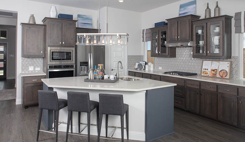 Pacesetter_Anna_Kitchen-796px